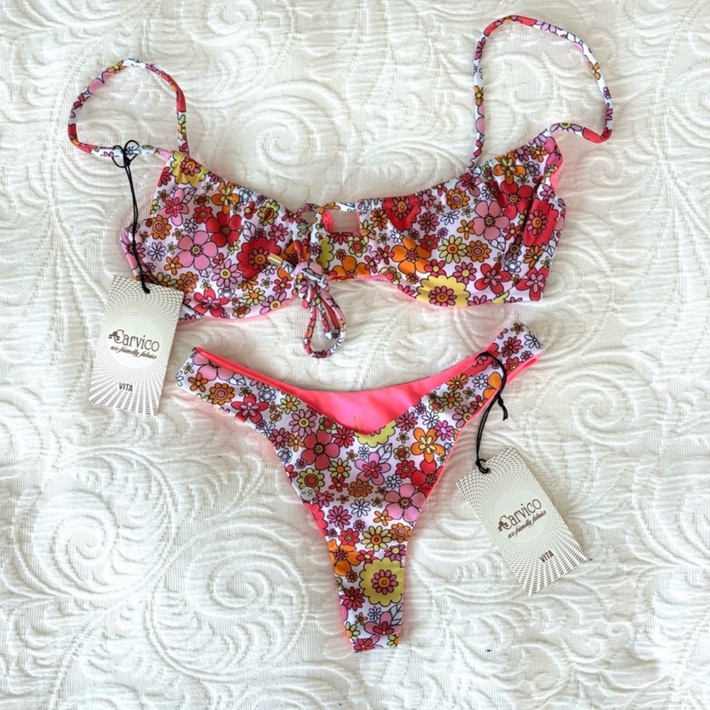 Celia swimwear Floral Bikini Set xs nwt